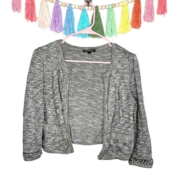 Express Gray Knit Beaded Cropped Cardigan 3/4 Sleeve Blazer Size Extra Small - Picture 1 of 12